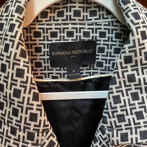 Banana Republic Blazer - Picture 2 of 9